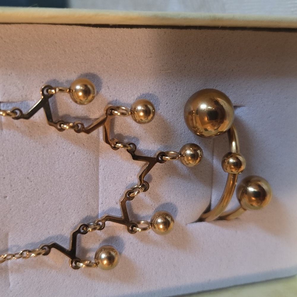 Gold-Tone Geometric Bracelet & Ring Set ✨ Ball Accents (Boxed)